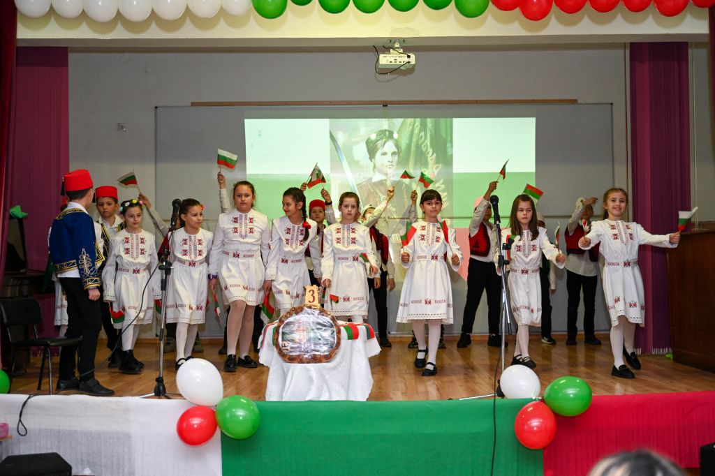 Поклон, Българийо, родино мила! 7