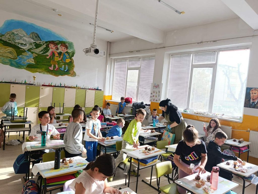 Вкусна коледна работилница във 2 "В" клас - НУ Станислав Доспевски - Самоков